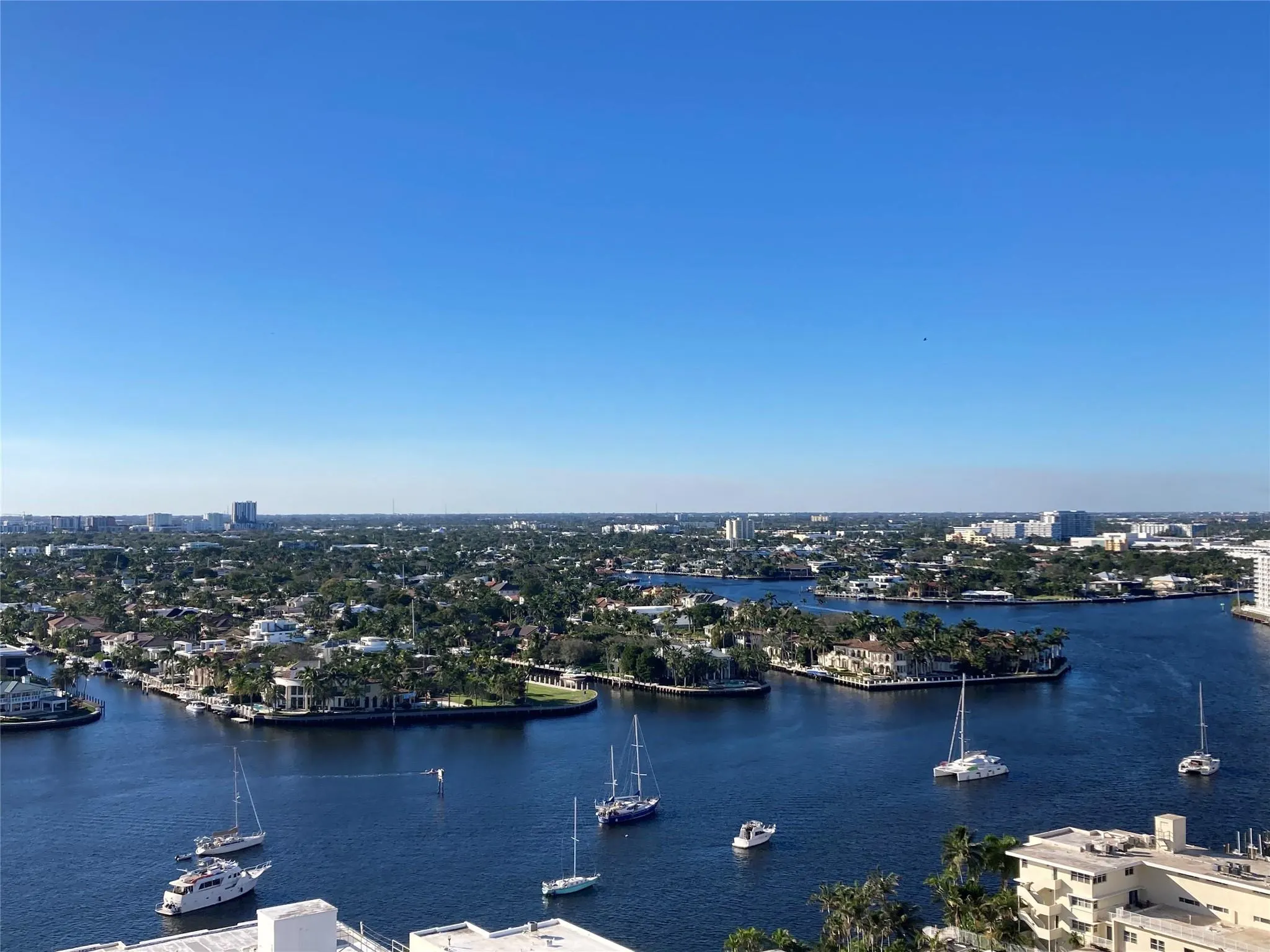1 N Fort Lauderdale Beach Blvd, #1906