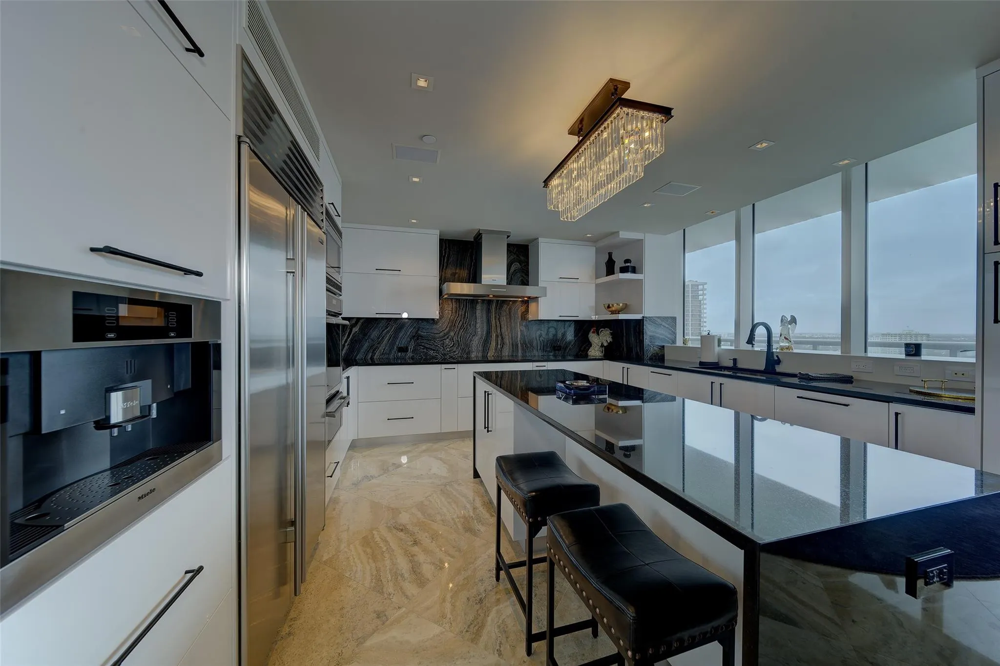 1 N Fort Lauderdale Beach Blvd, #1906