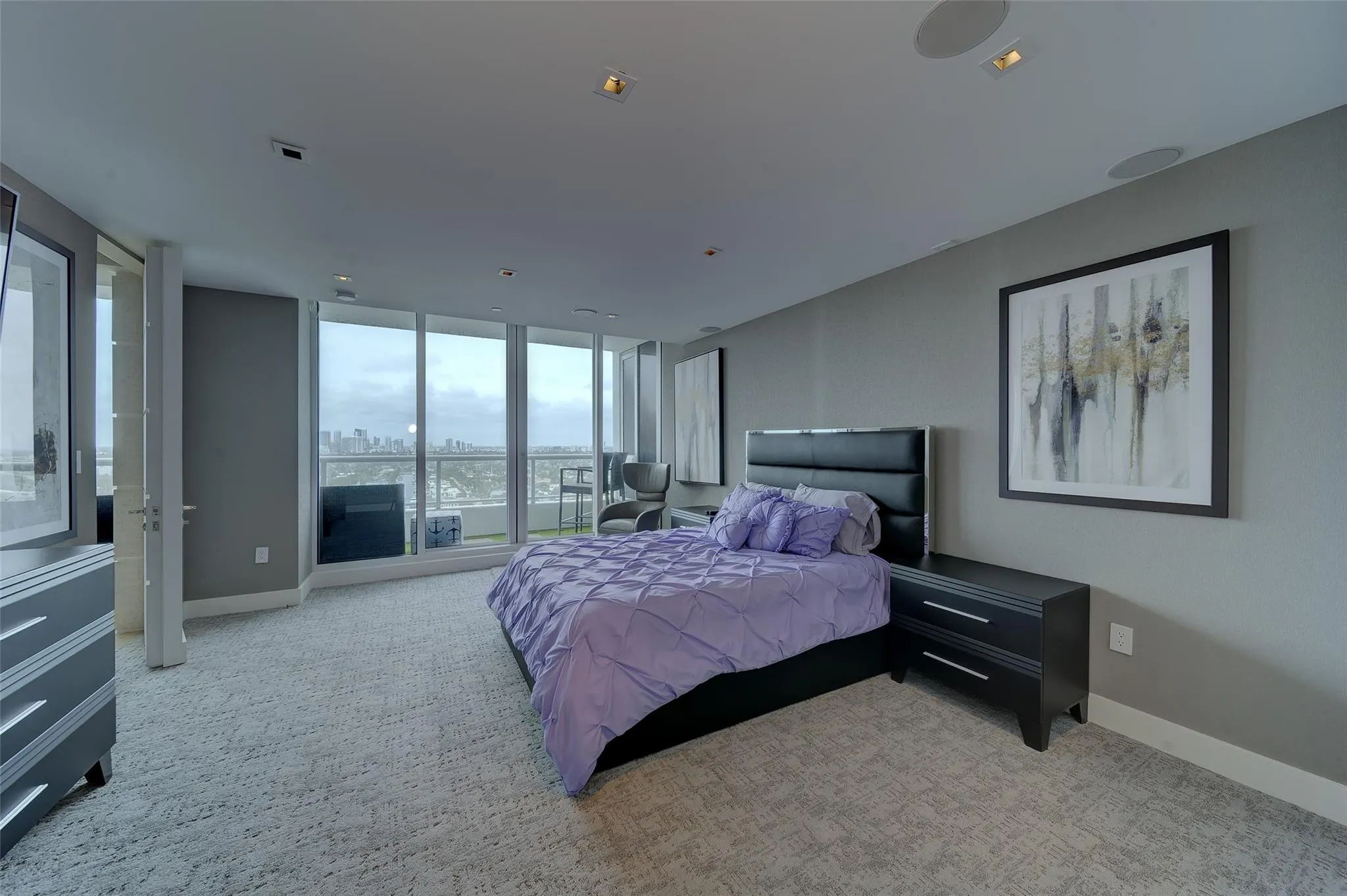 1 N Fort Lauderdale Beach Blvd, #1906
