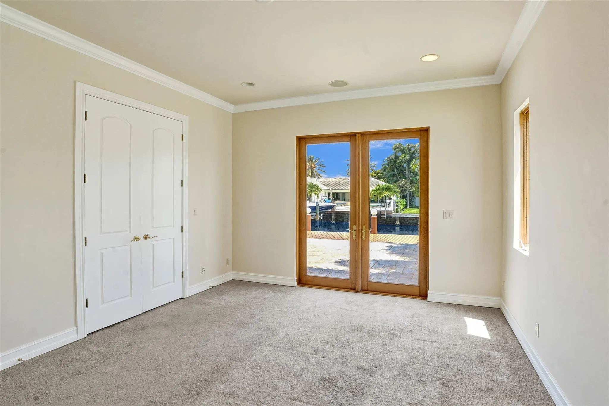 3061 NE 43rd Street