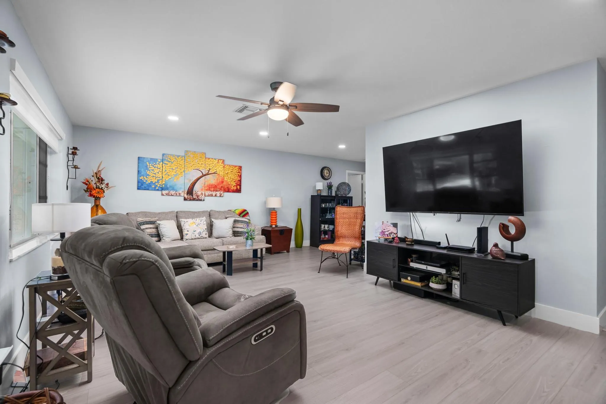 1025 NW 90th Way