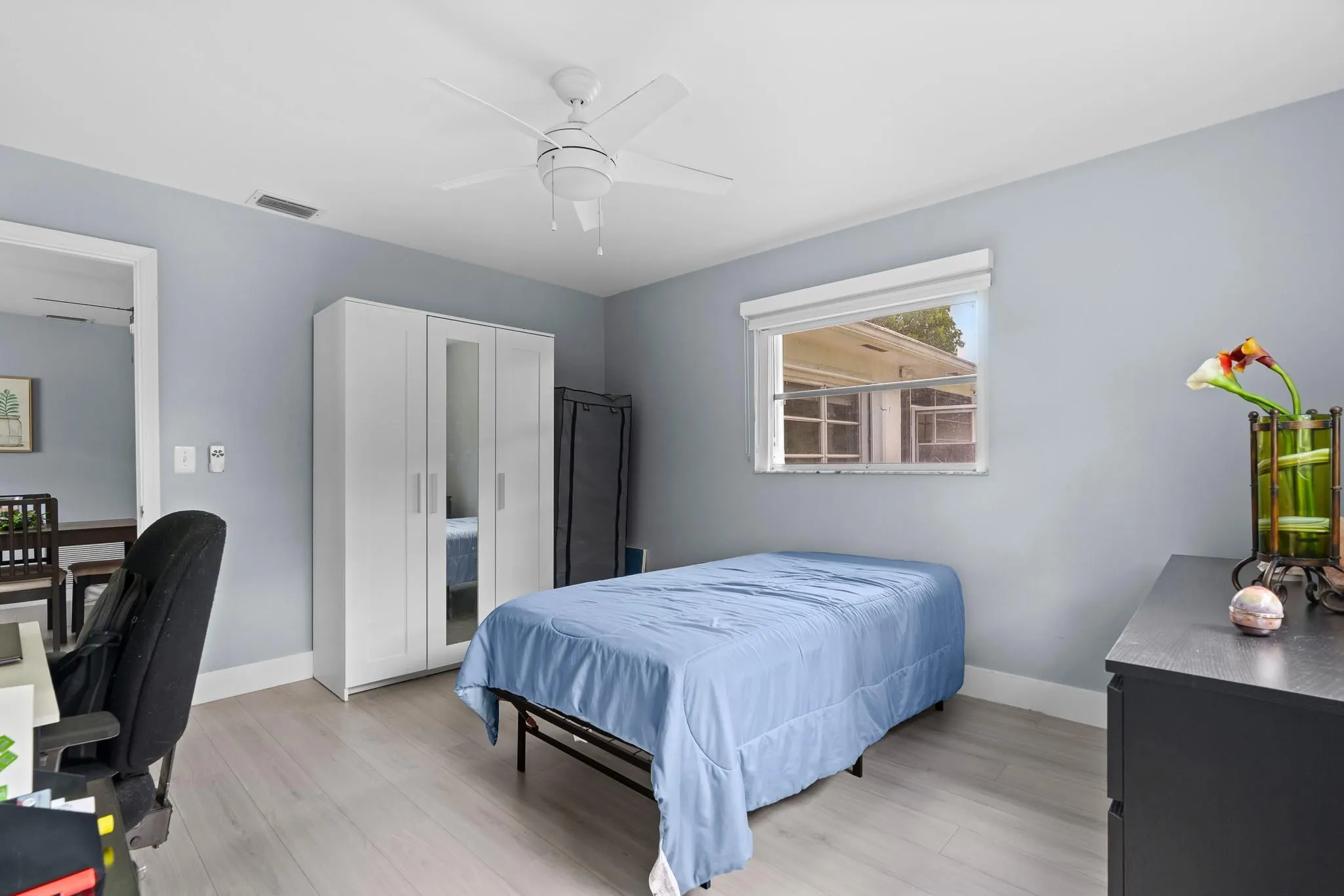 1025 NW 90th Way