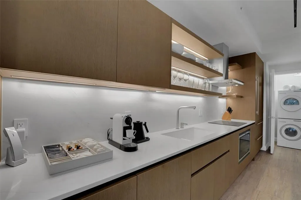 525 N Fort Lauderdale Beach Blvd, #1204