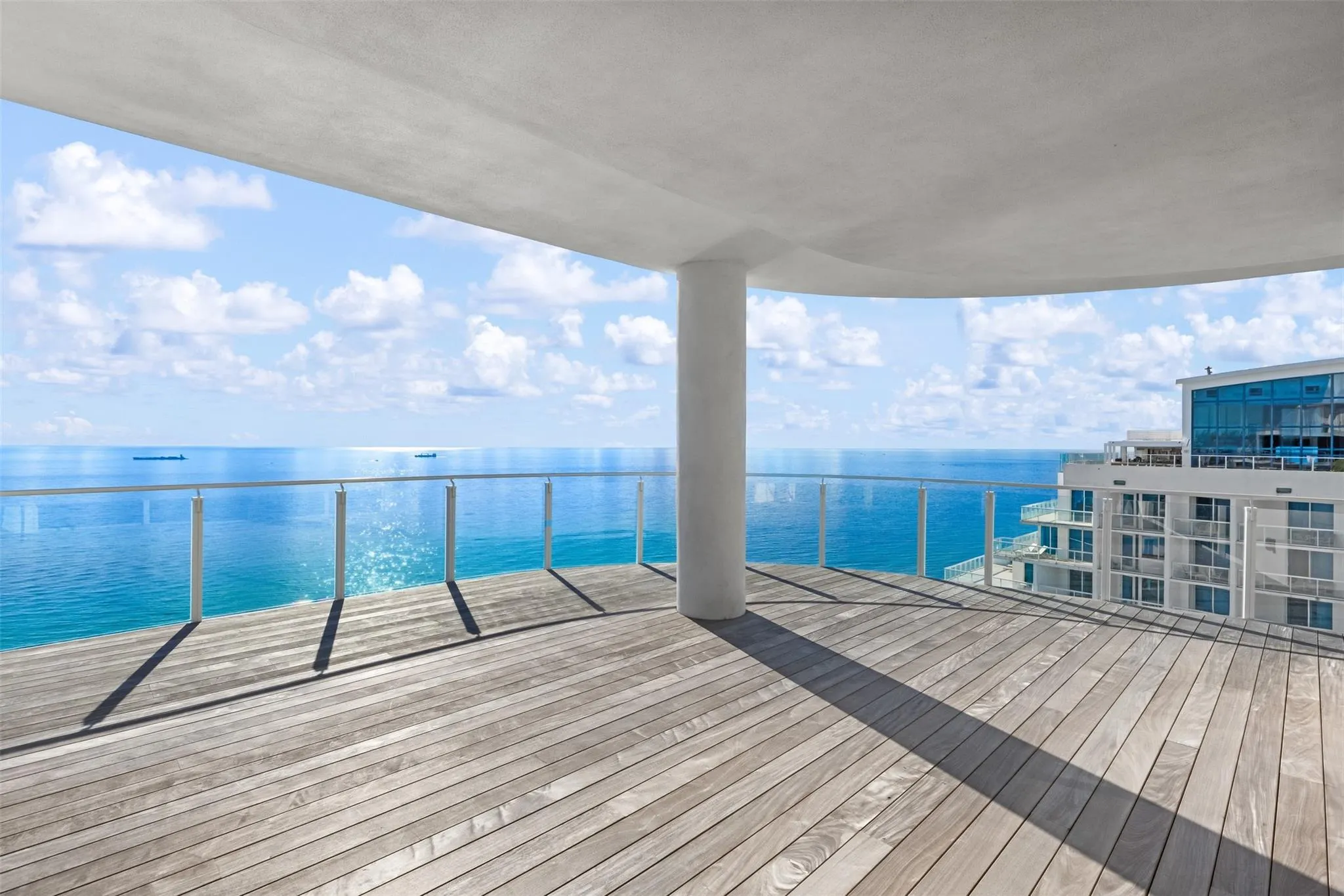 525 N Fort Lauderdale Beach Blvd, #2201