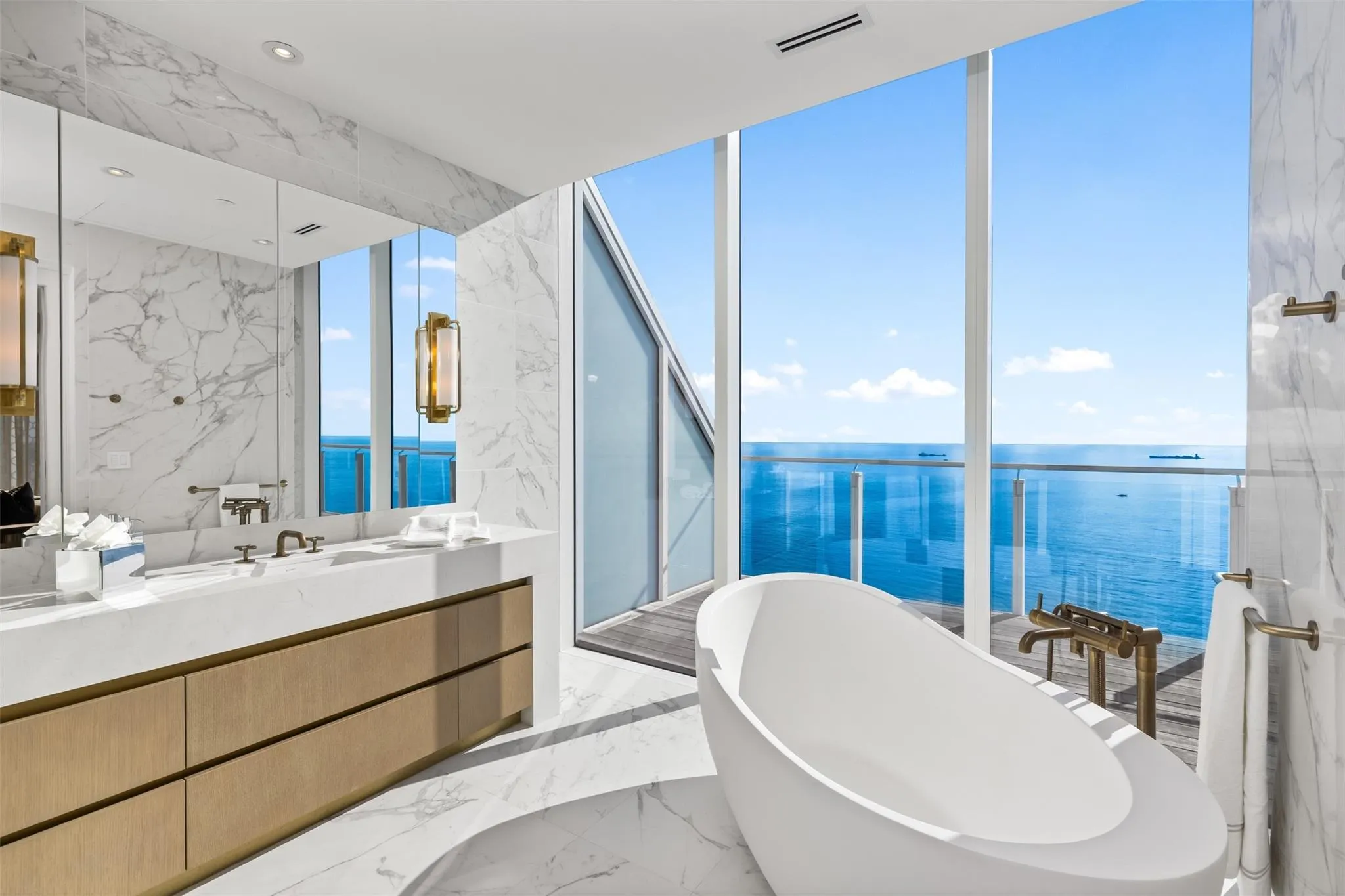 525 N Fort Lauderdale Beach Blvd, #2201
