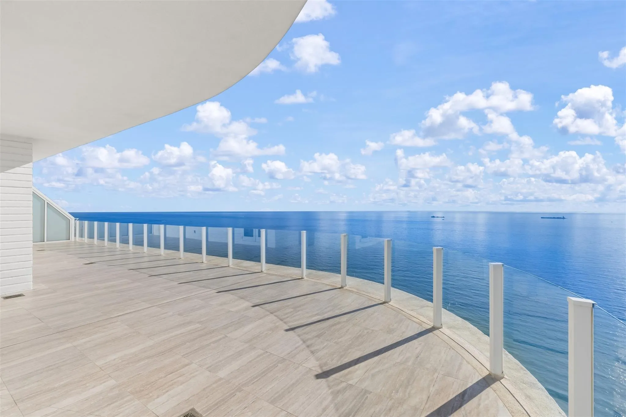 525 N Fort Lauderdale Beach Blvd, #2201