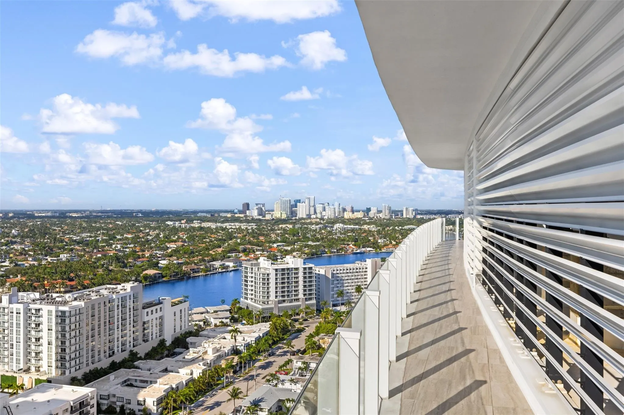 525 N Fort Lauderdale Beach Blvd, #2201