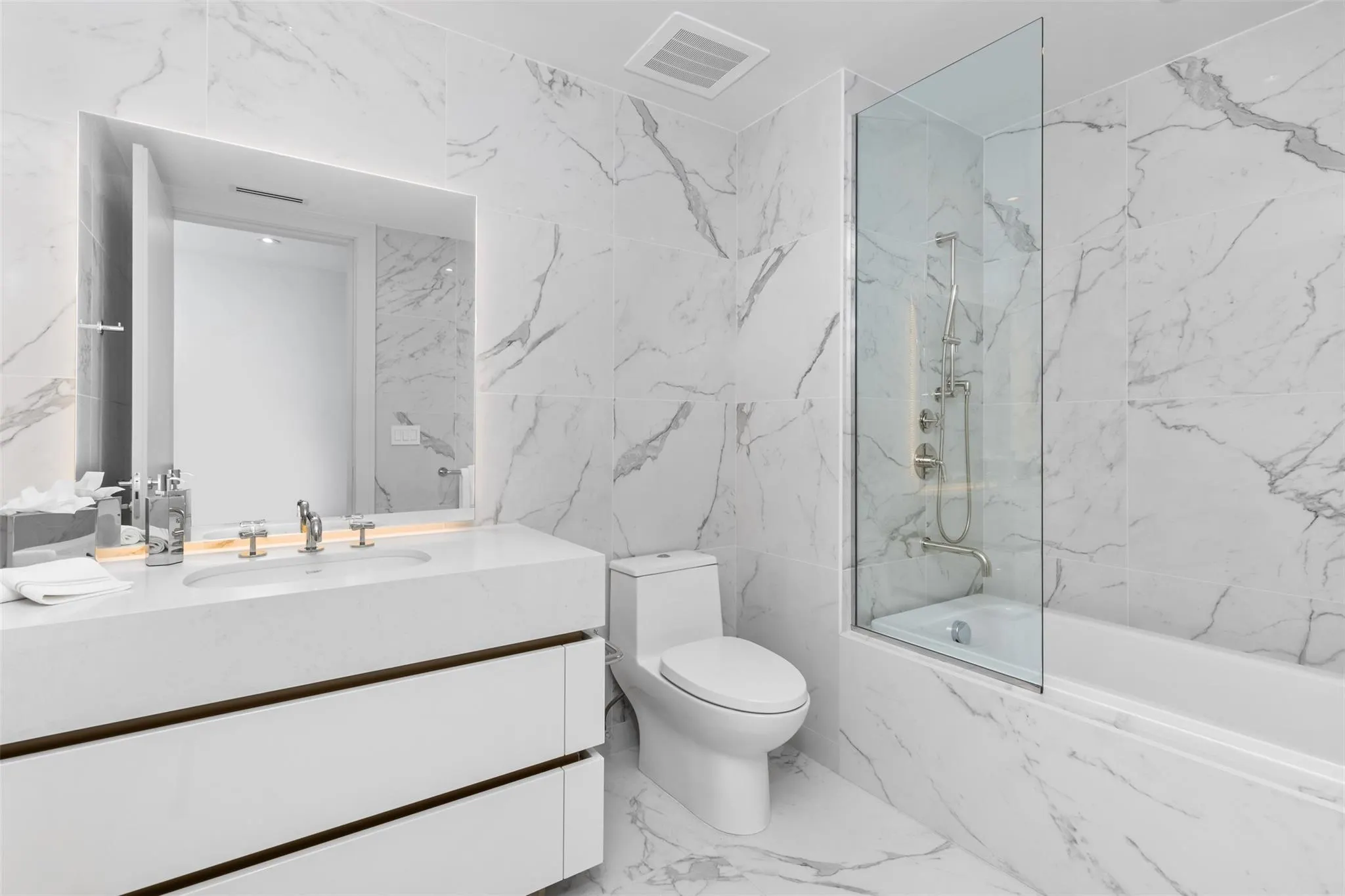 525 N Fort Lauderdale Beach Blvd, #2201