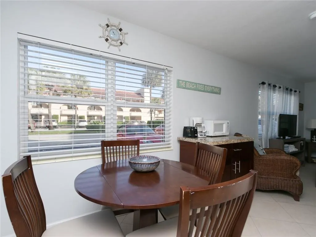4213 El Mar Dr