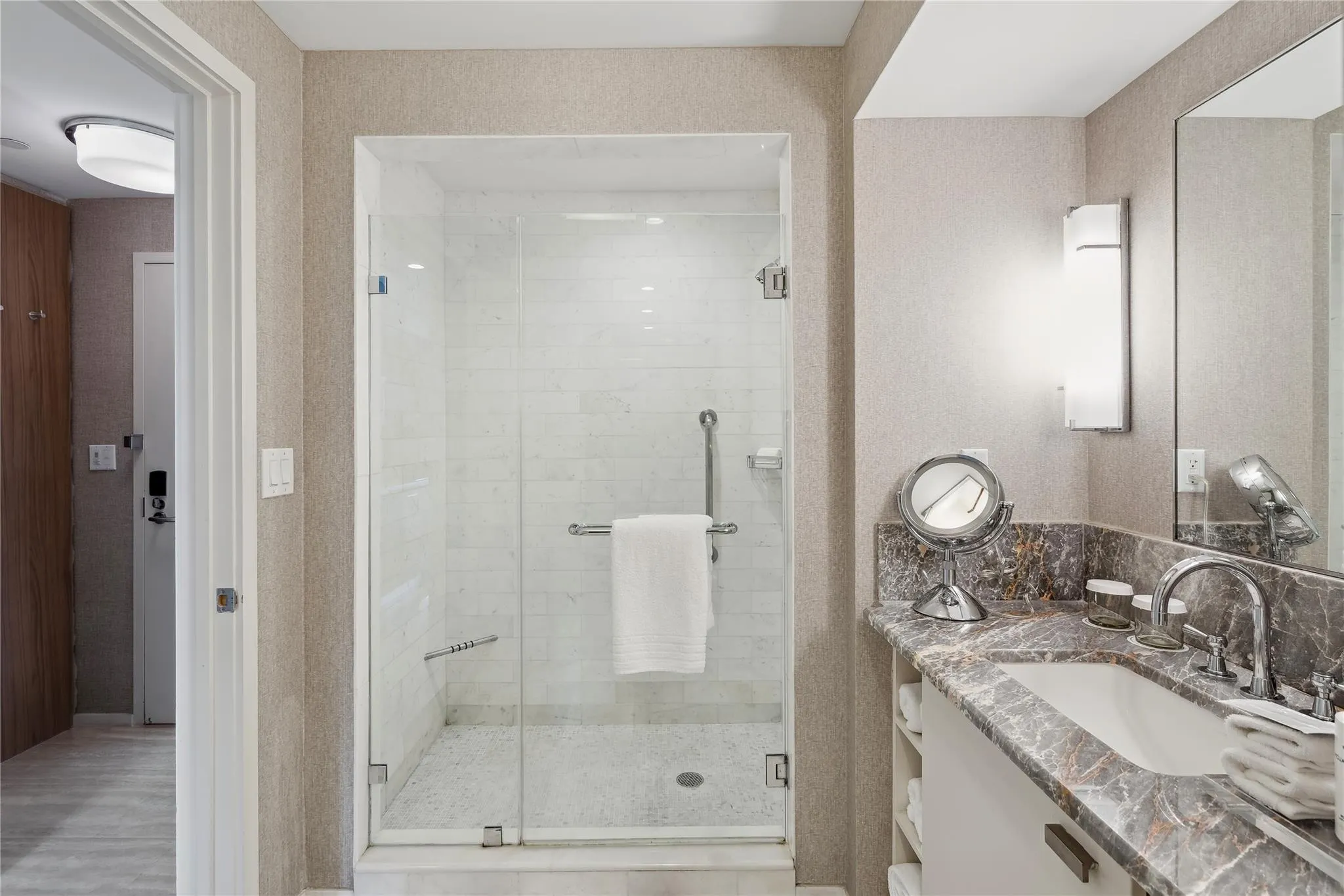 551 N Fort Lauderdale Beach Blvd, #R2303