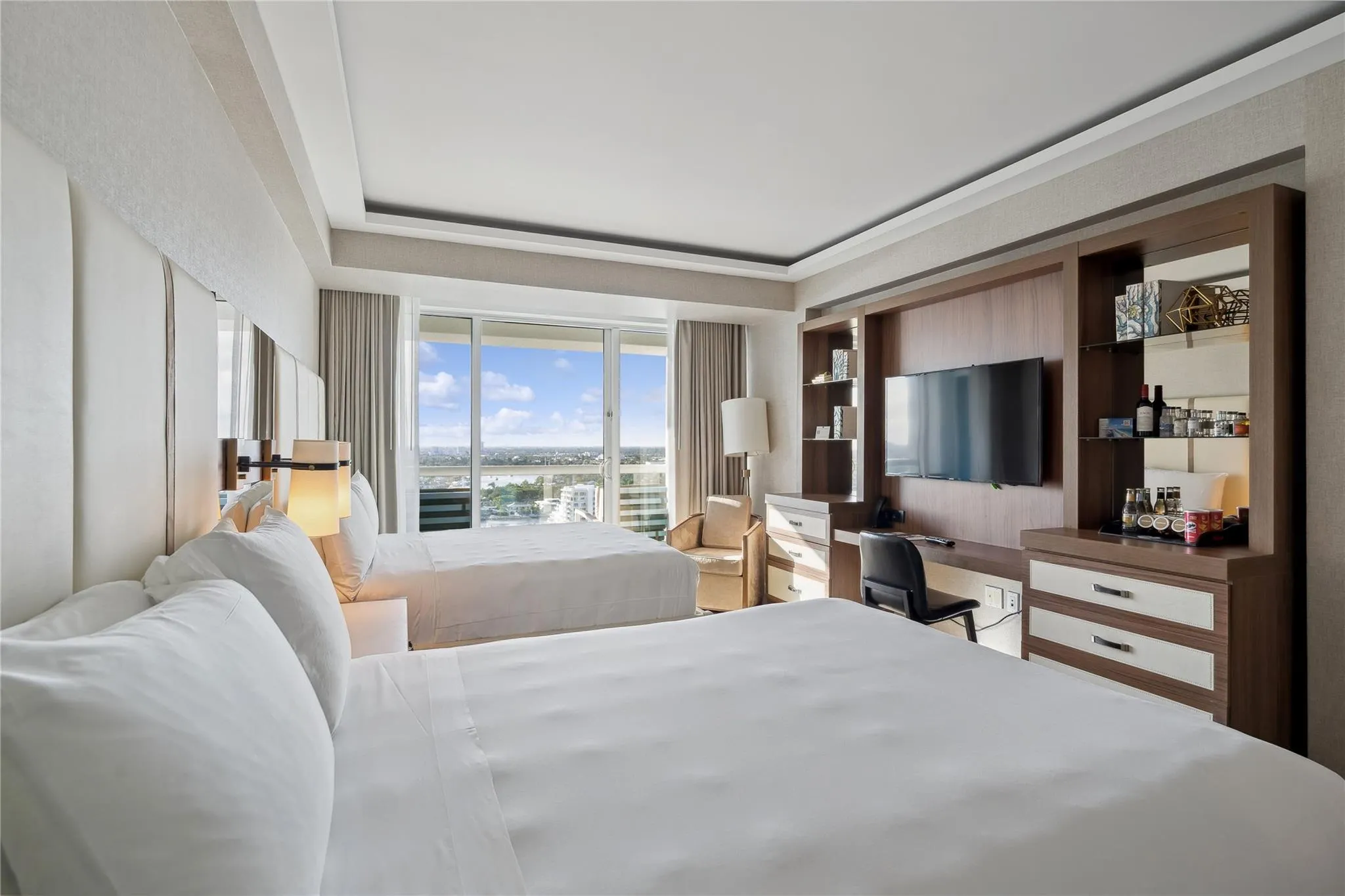 551 N Fort Lauderdale Beach Blvd, #R2303