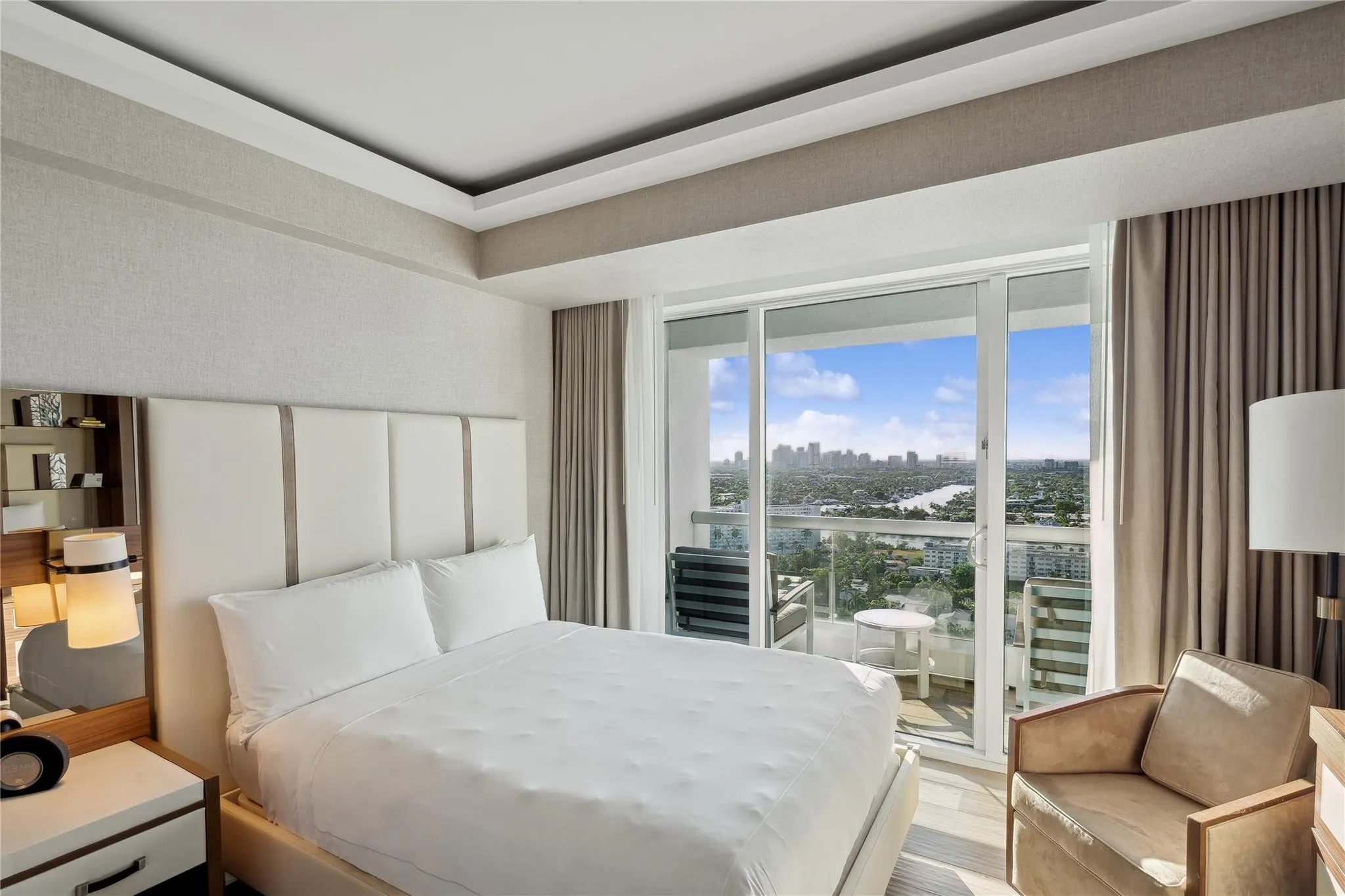 551 N Fort Lauderdale Beach Blvd, #R2303