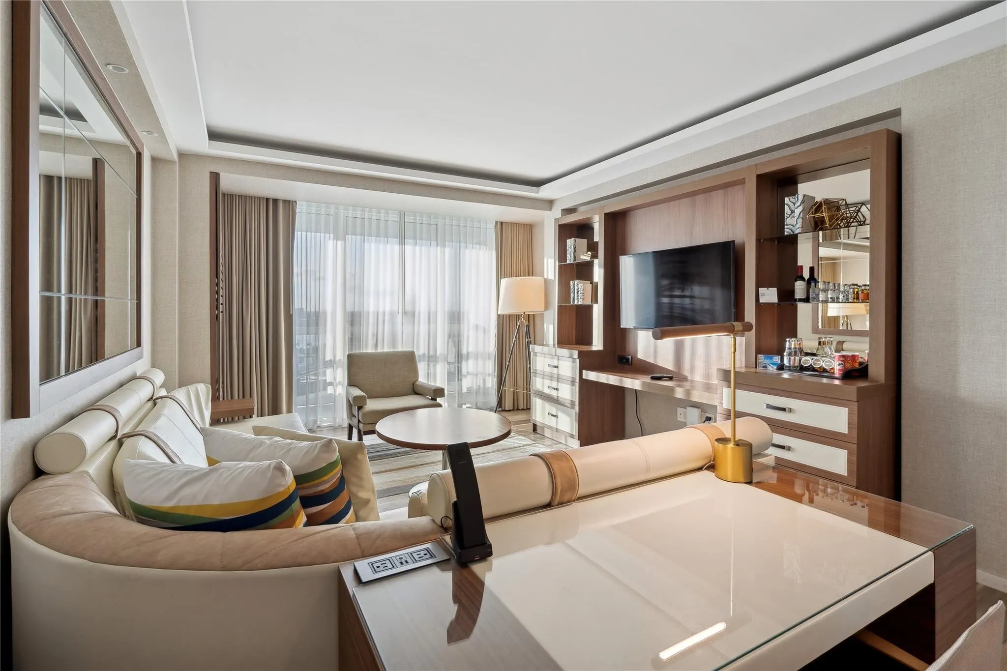 551 N Fort Lauderdale Beach Blvd, #R2303