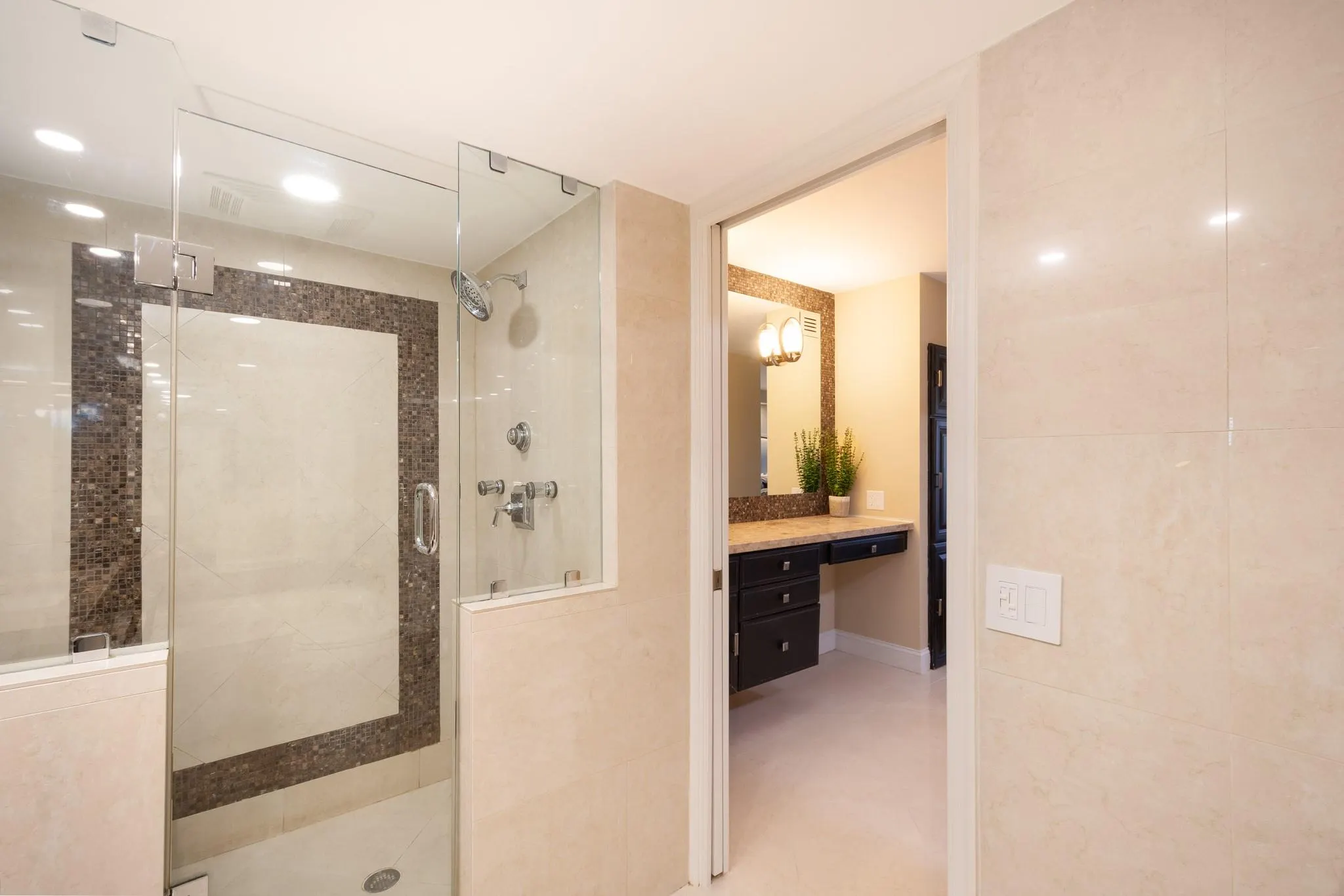 4900 N Ocean Blvd, #511