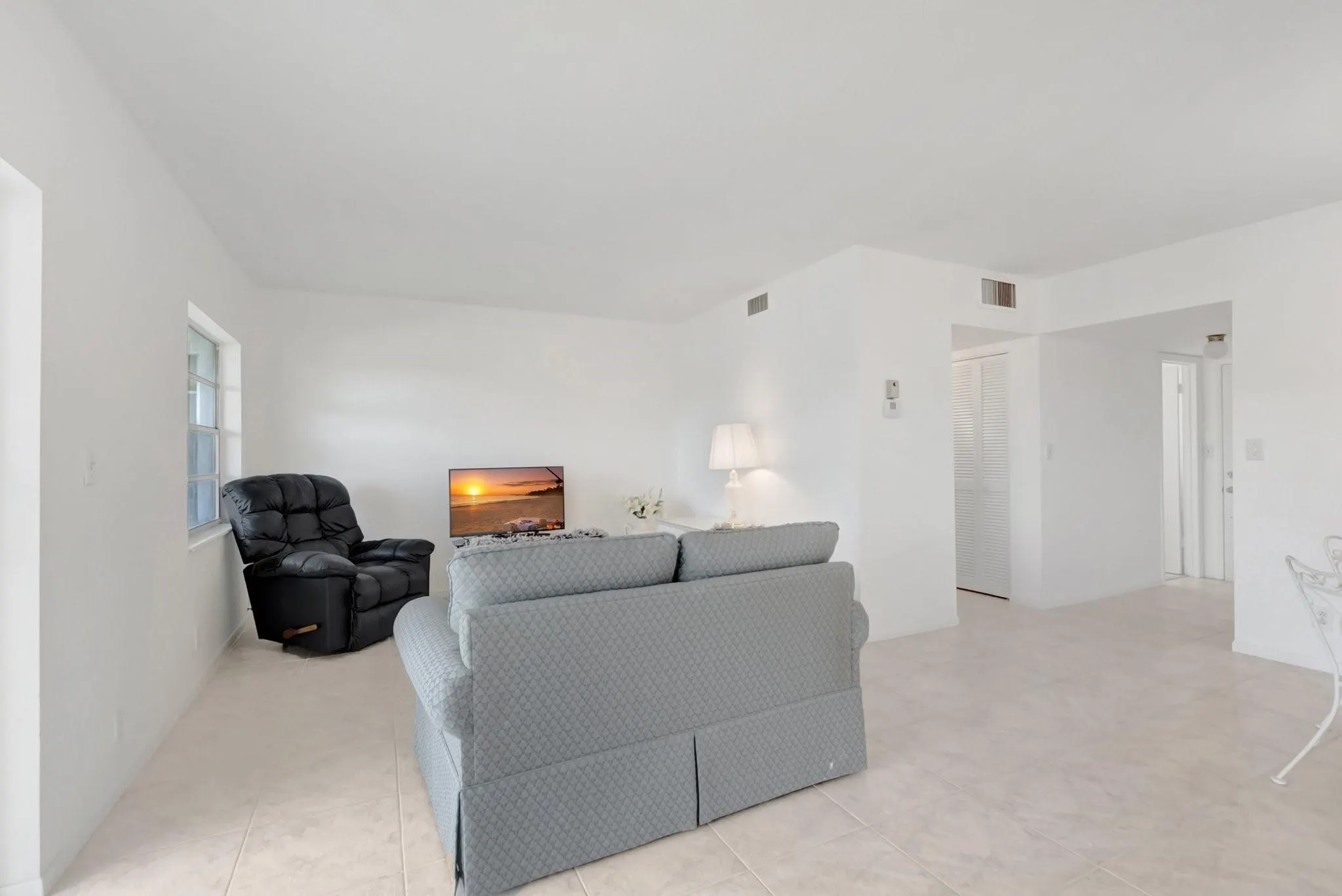 5501 NW 2nd Ave, #302