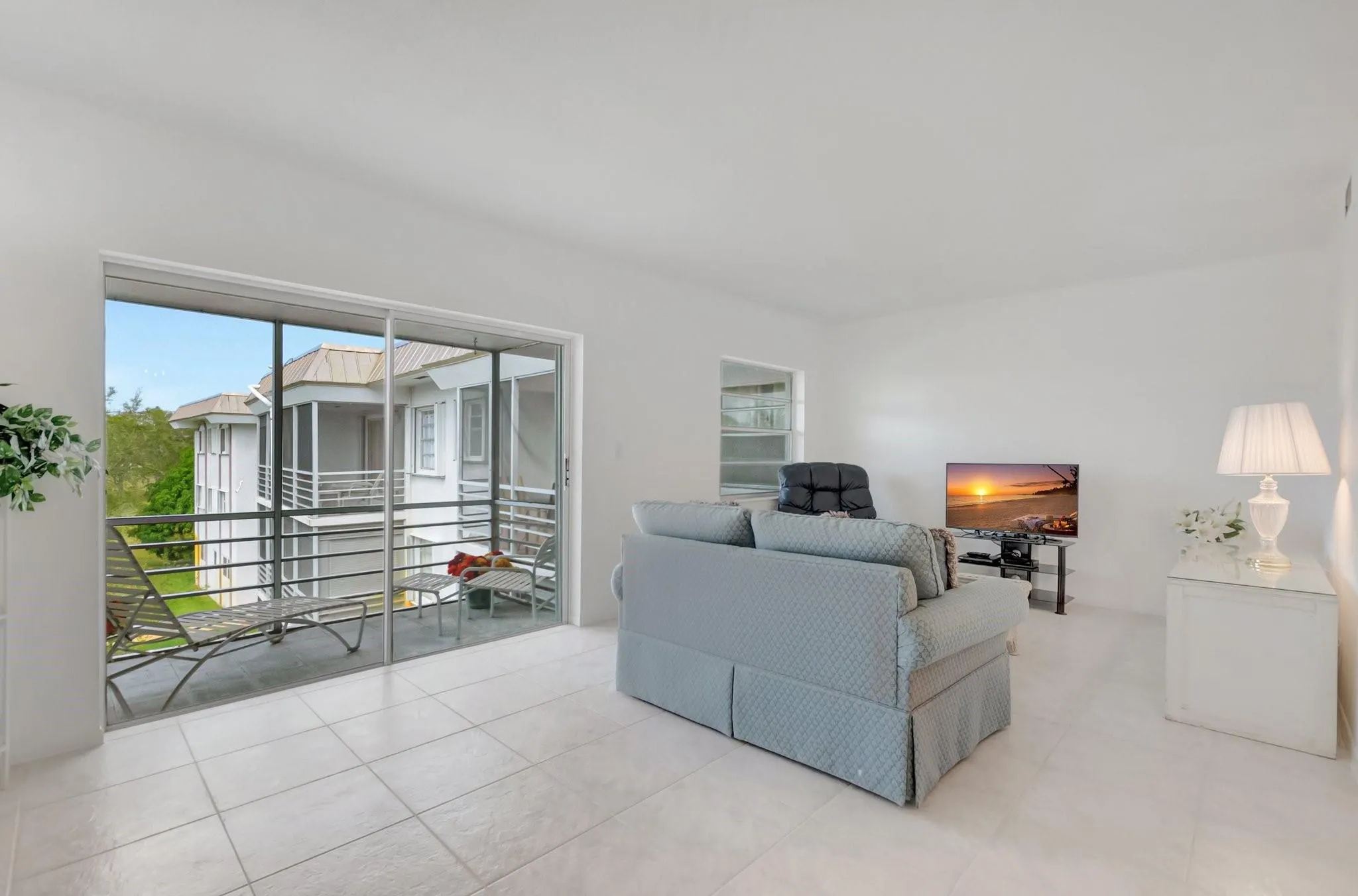 5501 NW 2nd Ave, #302