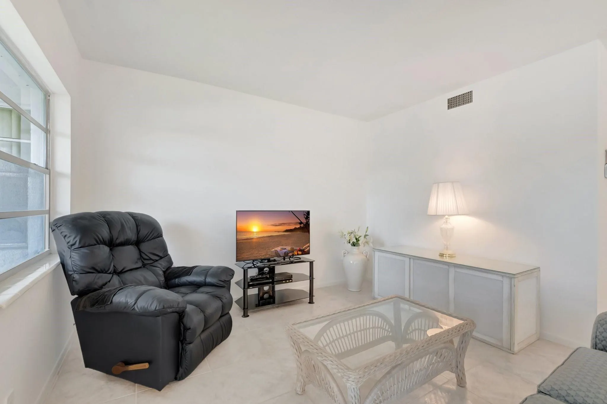 5501 NW 2nd Ave, #302
