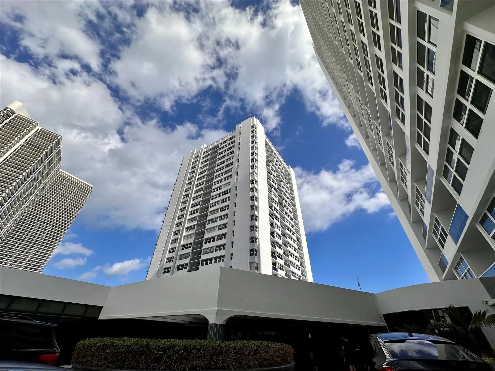 1880 S Ocean Dr, #TS705