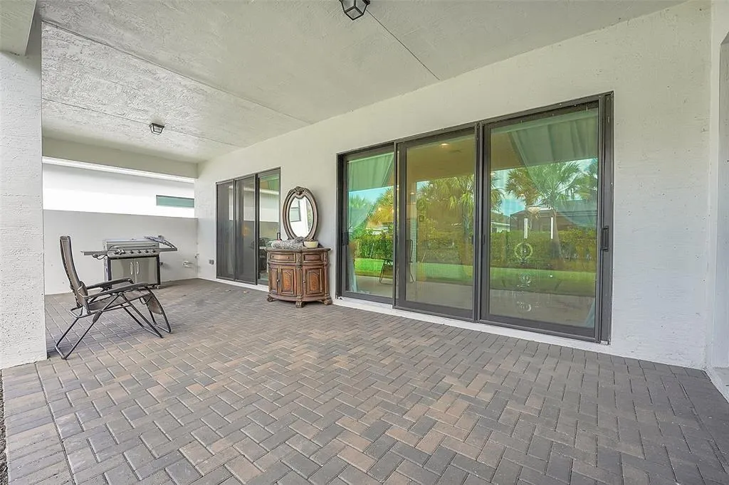 5395 5395 SAINT VINCENT LANE