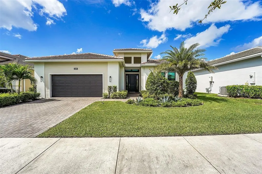 5395 5395 SAINT VINCENT LANE