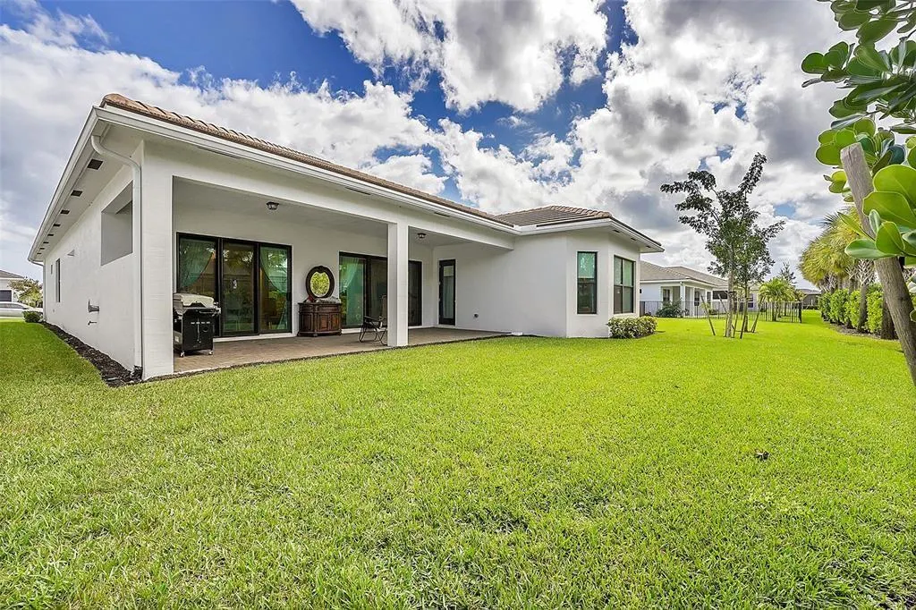 5395 5395 SAINT VINCENT LANE