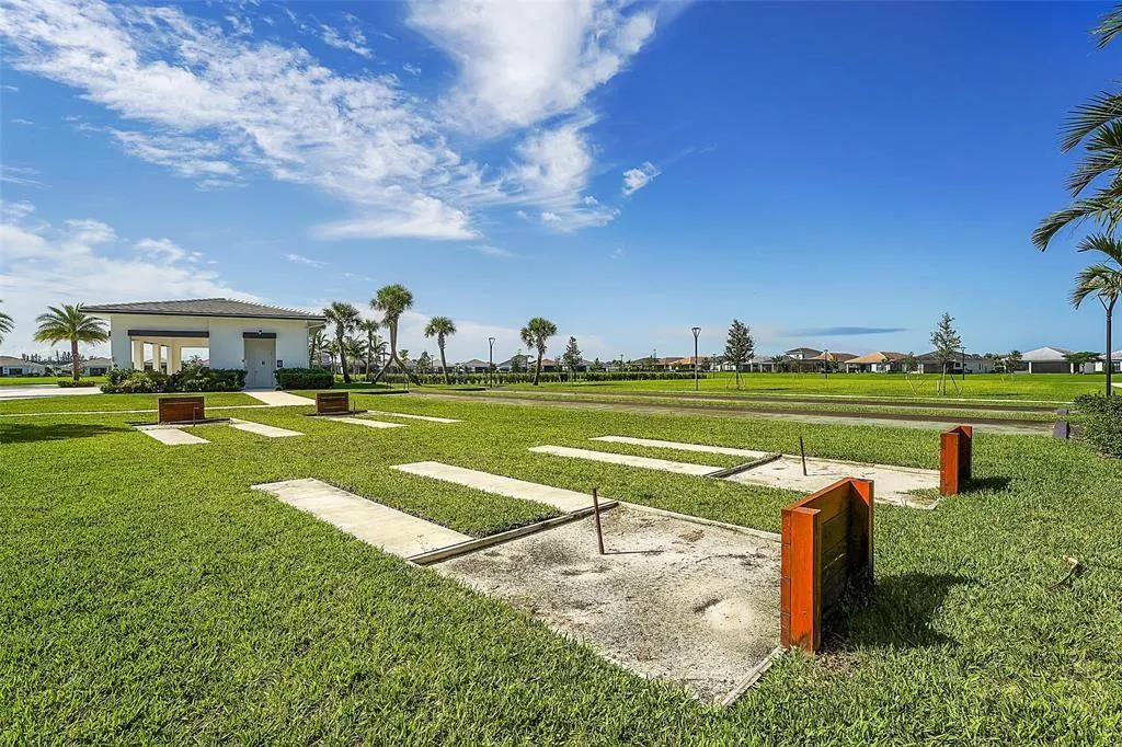 5395 5395 SAINT VINCENT LANE