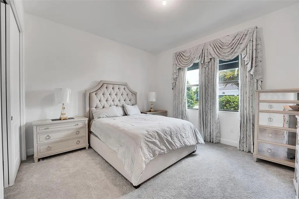 5395 5395 SAINT VINCENT LANE