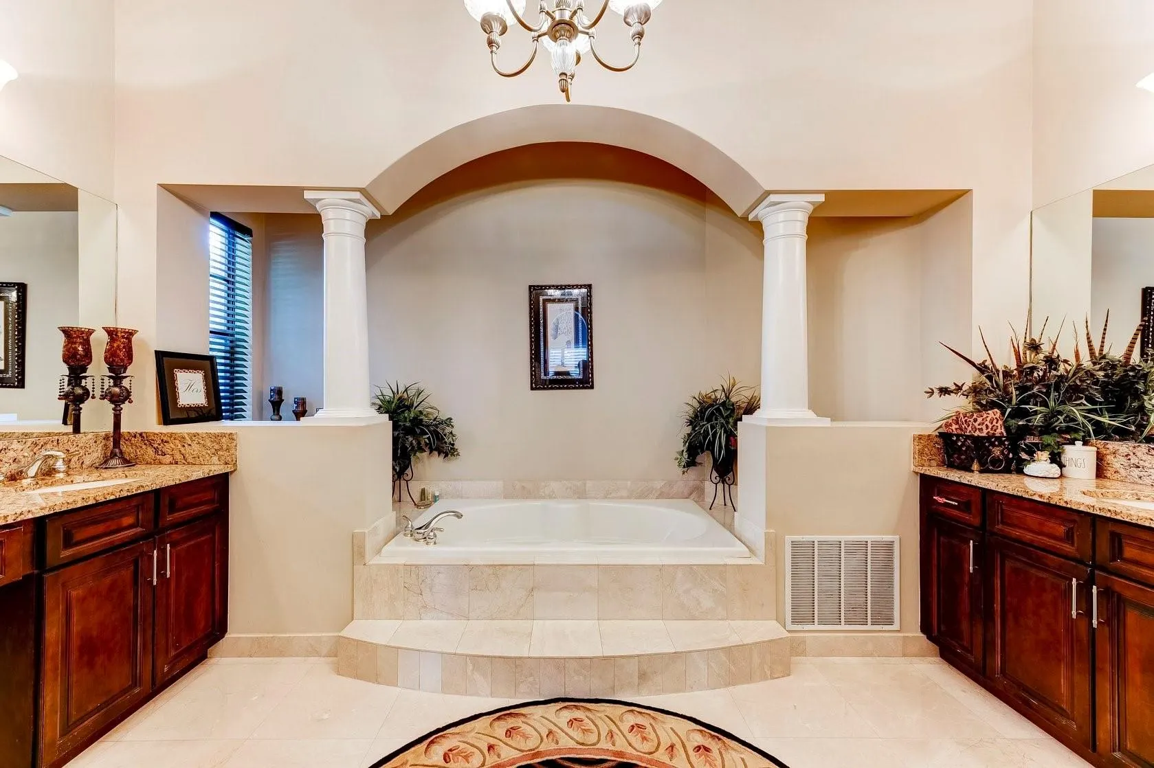 10420 Majestic Ct