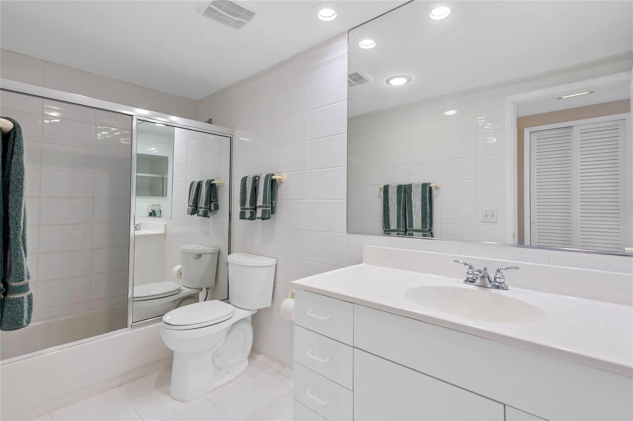 3800 Galt Ocean Dr, #511
