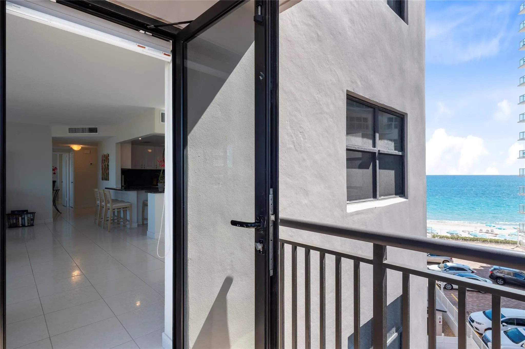 3800 Galt Ocean Dr, #511