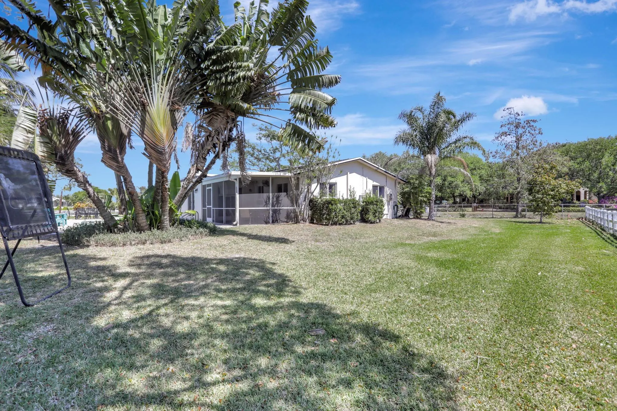 7999 NW 82nd Ter