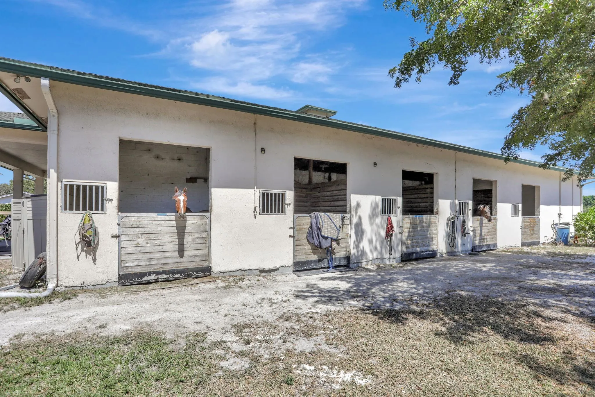 7999 NW 82nd Ter