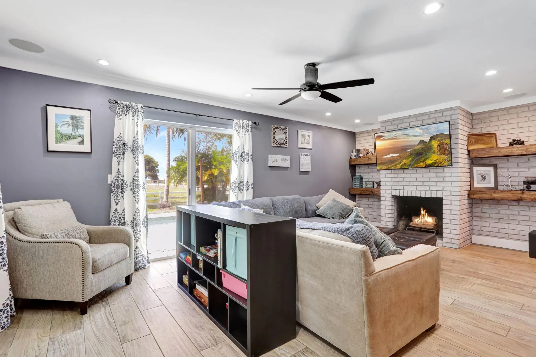 7999 NW 82nd Ter