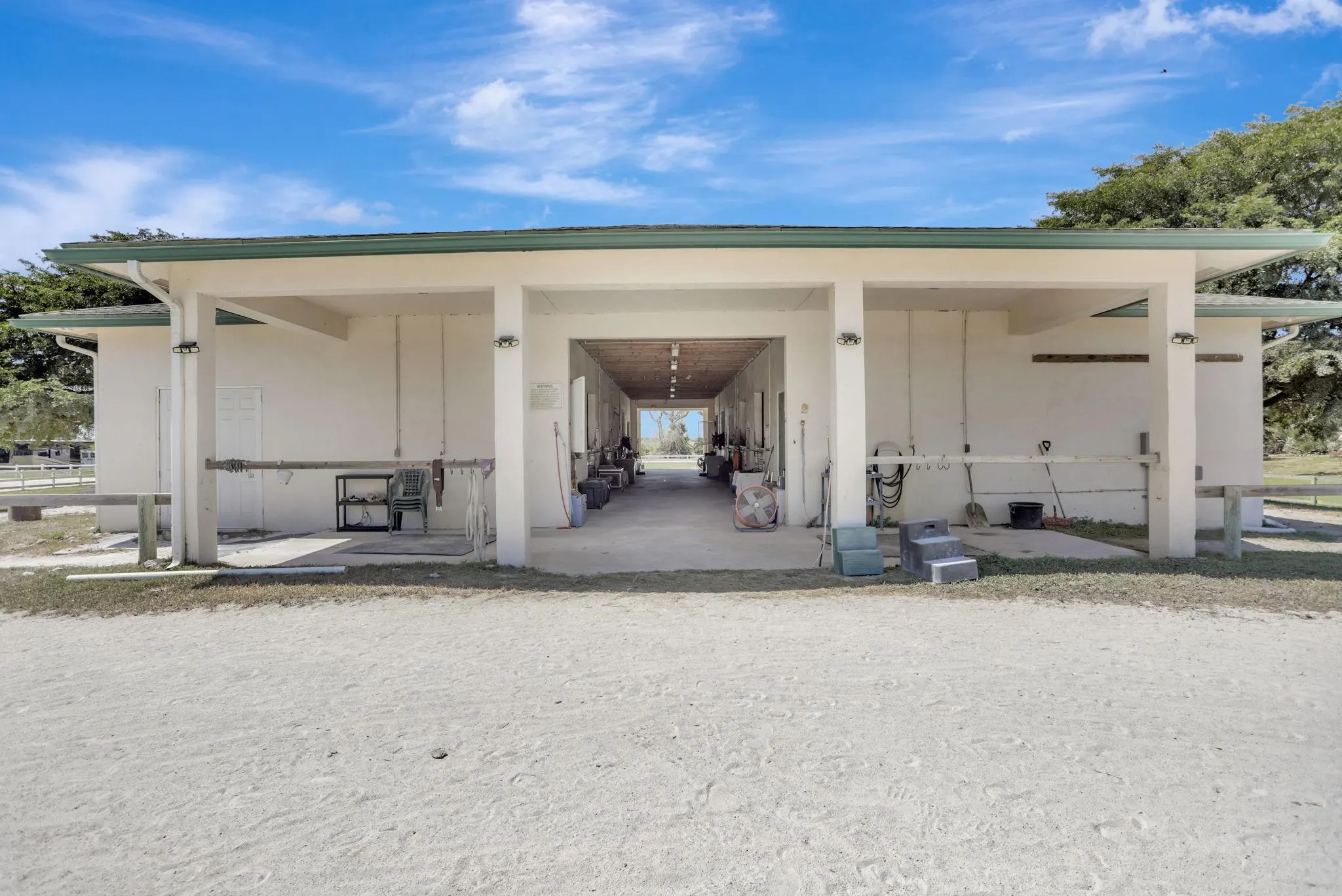 7999 NW 82nd Ter
