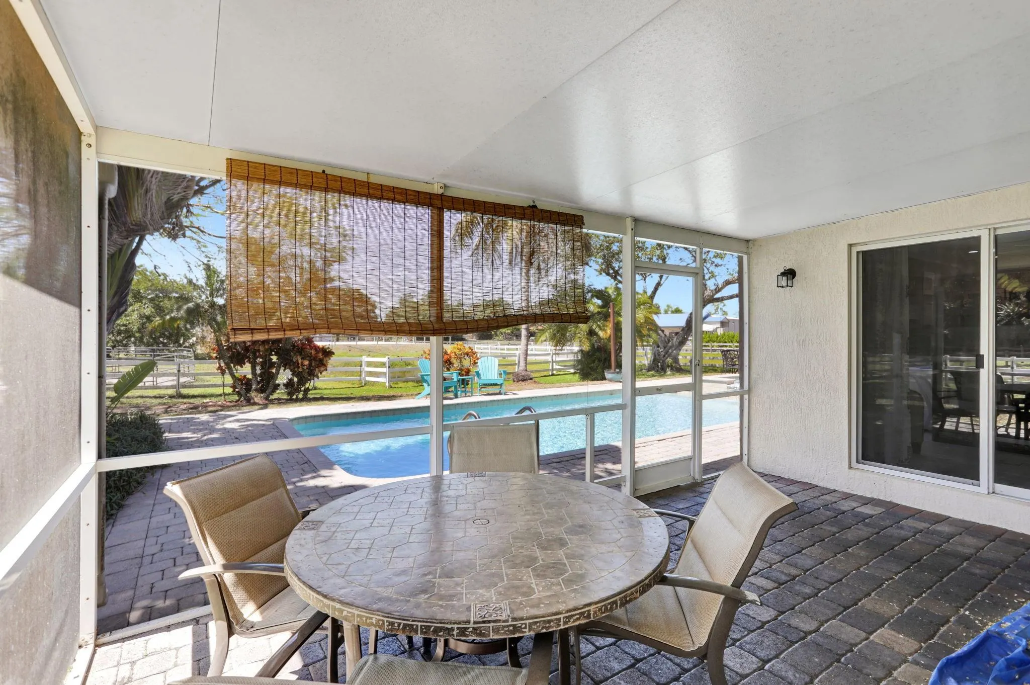 7999 NW 82nd Ter