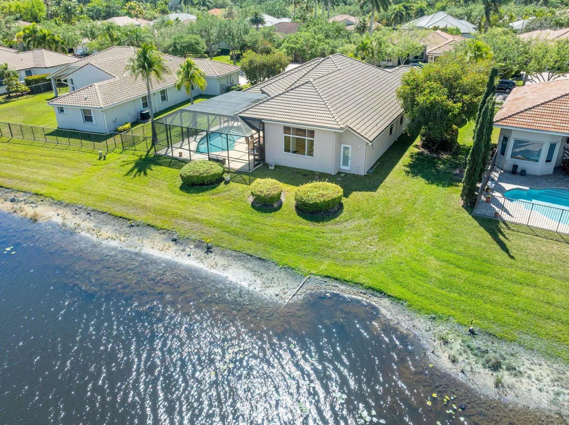 410 Mallard Ln
