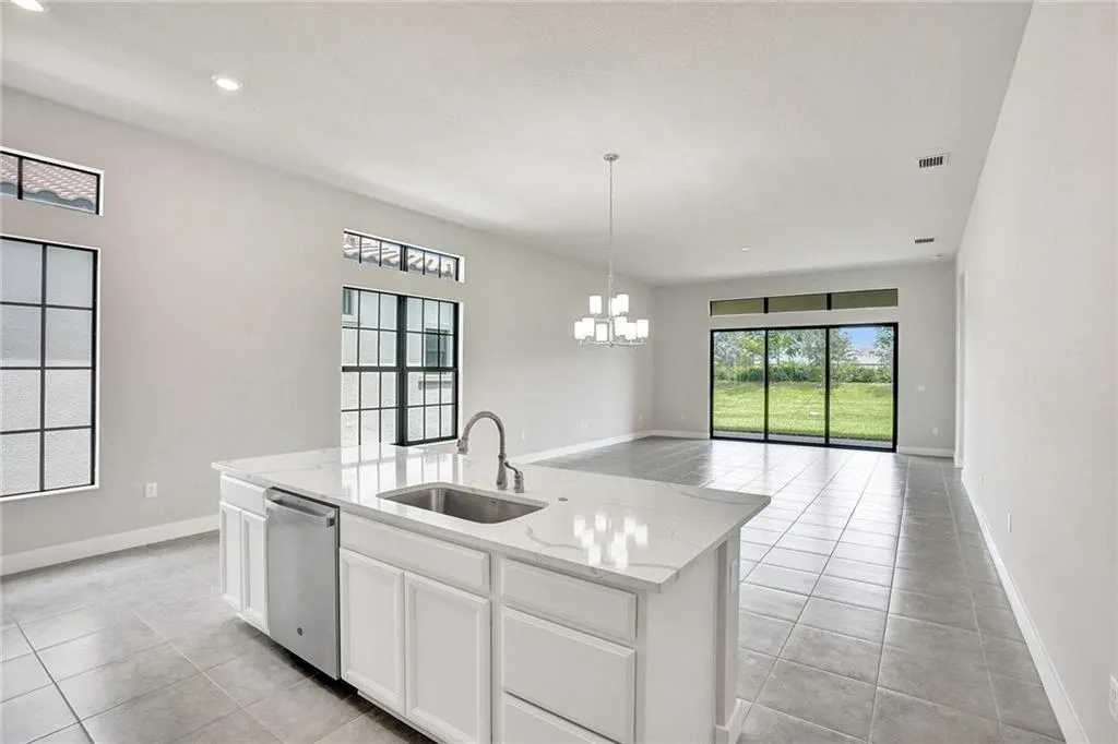 7535 Seacoast Dr