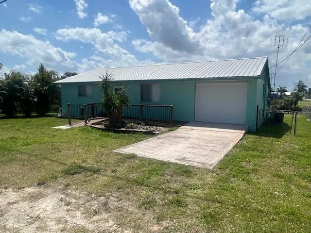 1532 Hunter Rd