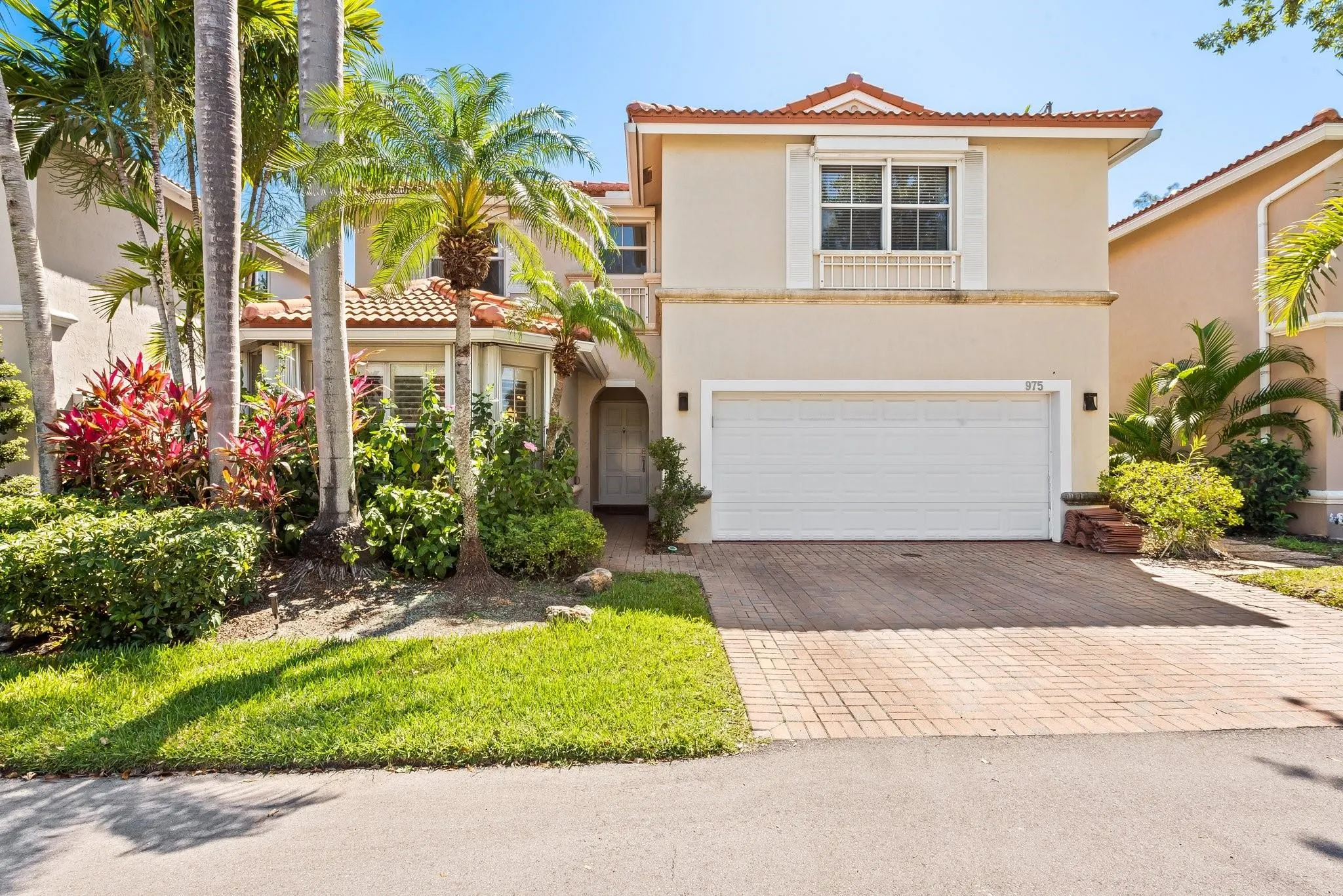 975 Weeping Willow Way