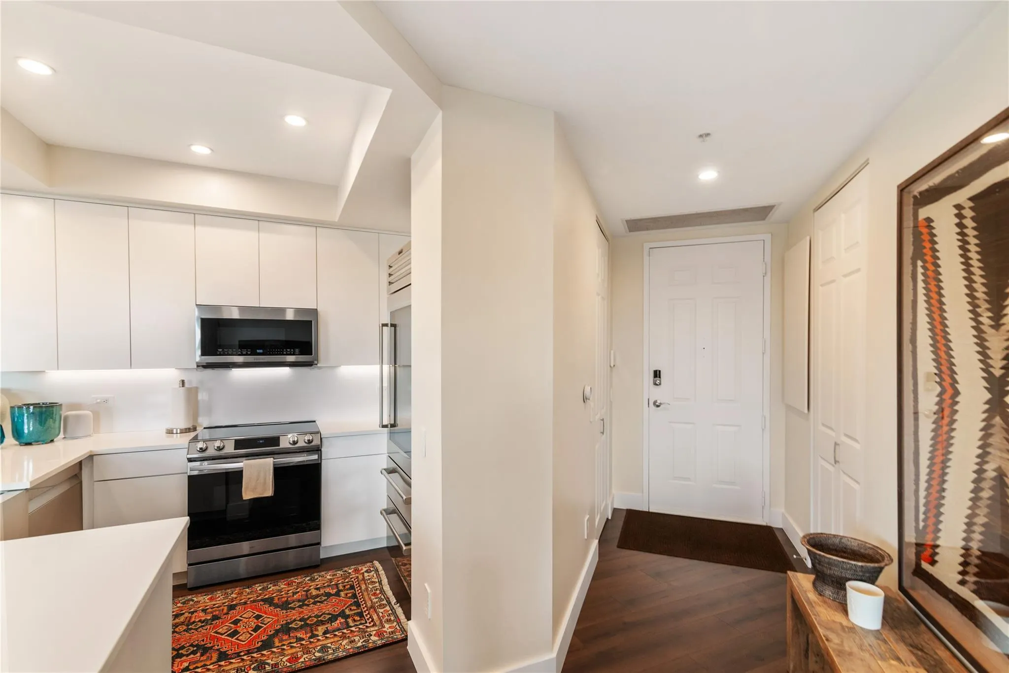 2631 NE 14th Ave, #209