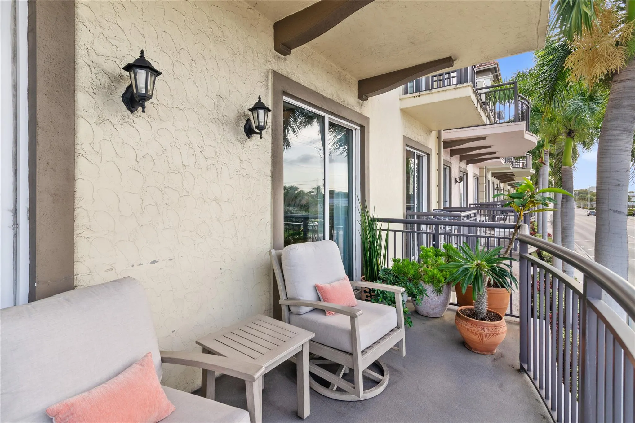 2631 NE 14th Ave, #209