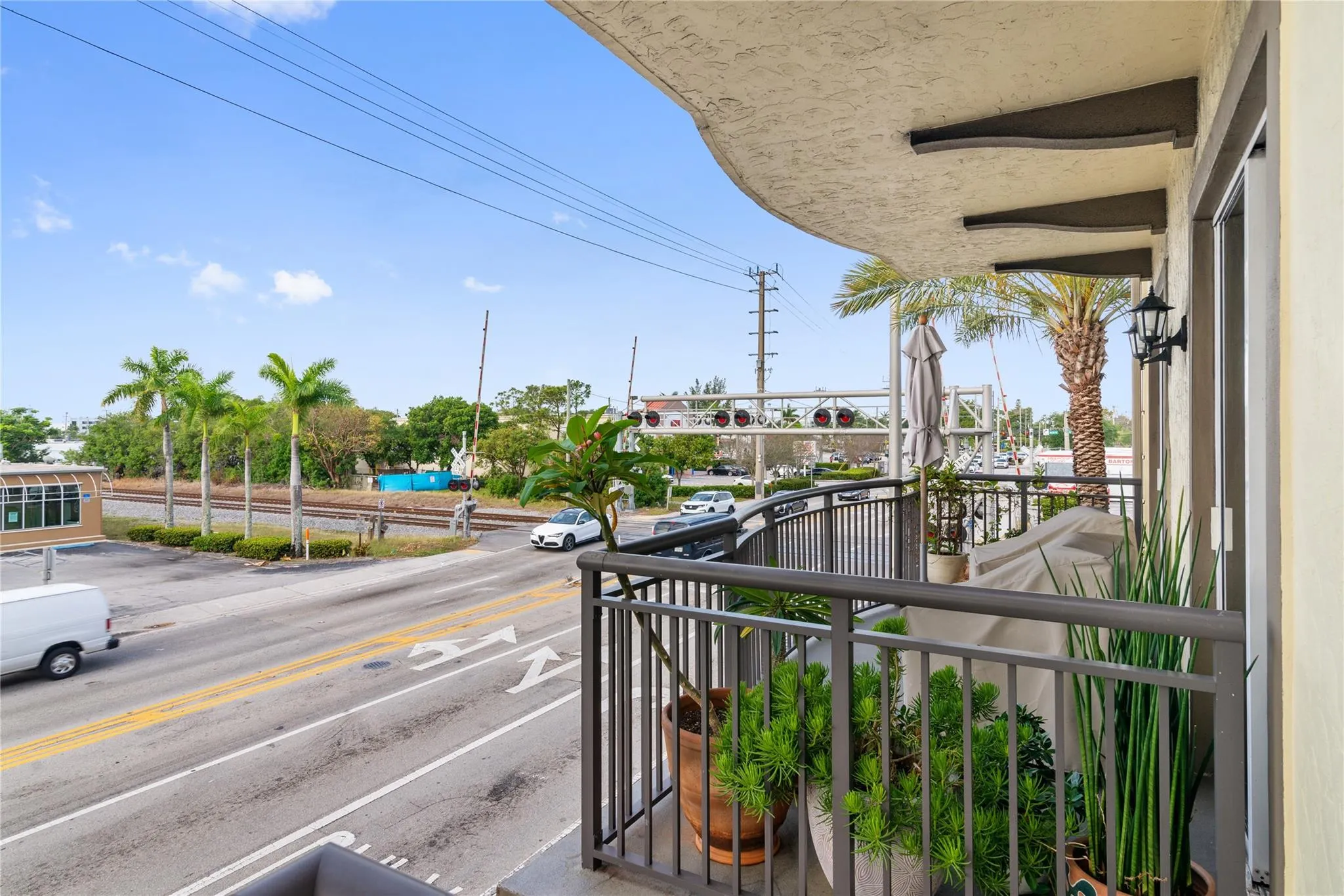 2631 NE 14th Ave, #209