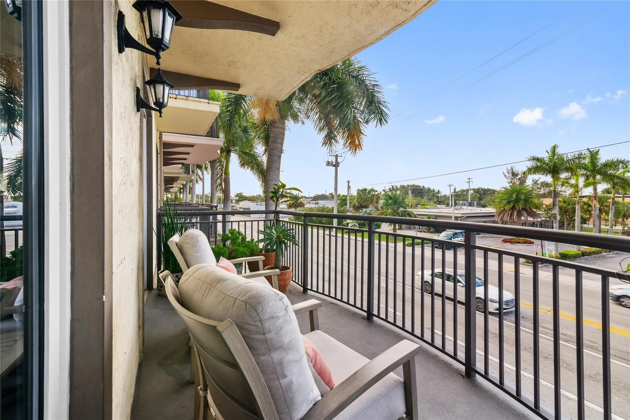 2631 NE 14th Ave, #209