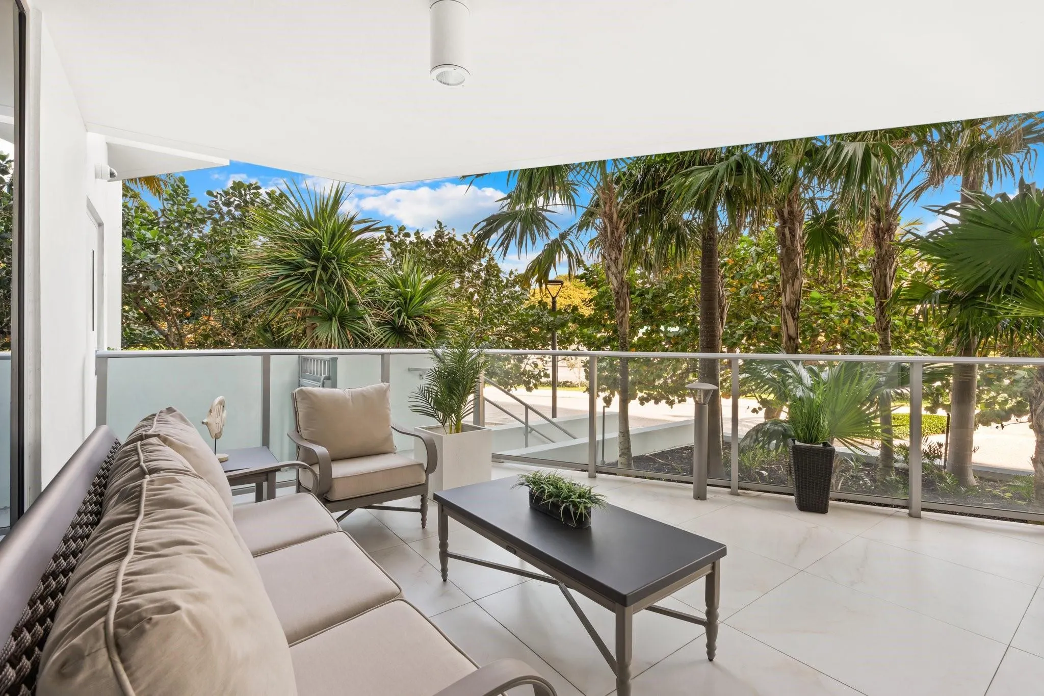 701 N Fort Lauderdale Beach Blvd, #112