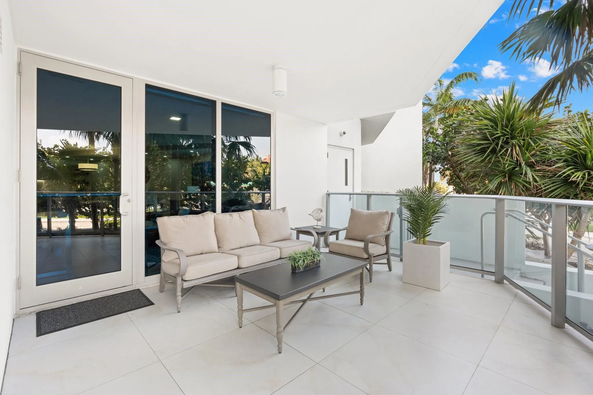 701 N Fort Lauderdale Beach Blvd, #112
