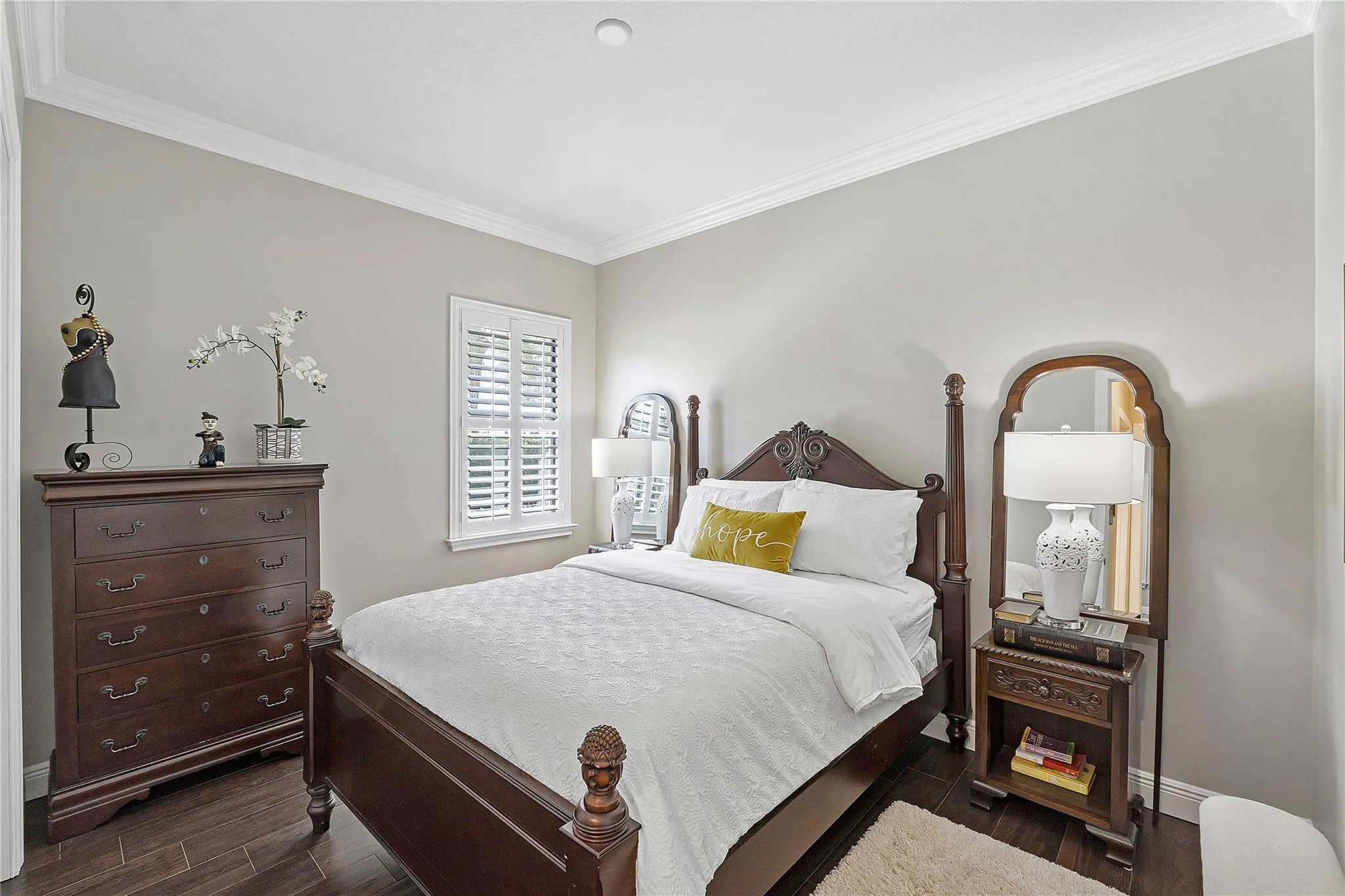 12155 S Baypoint Cir