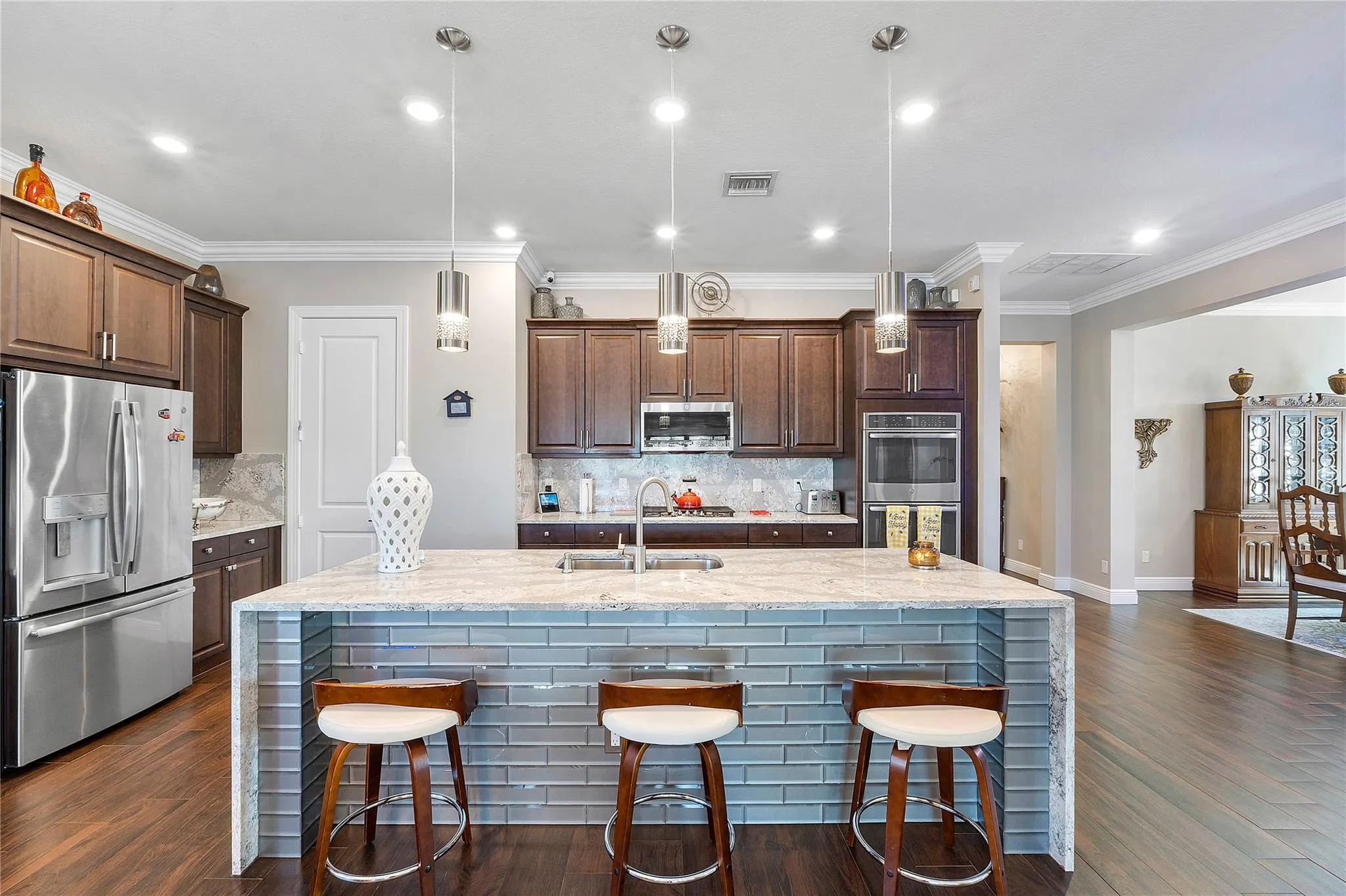 12155 S Baypoint Cir