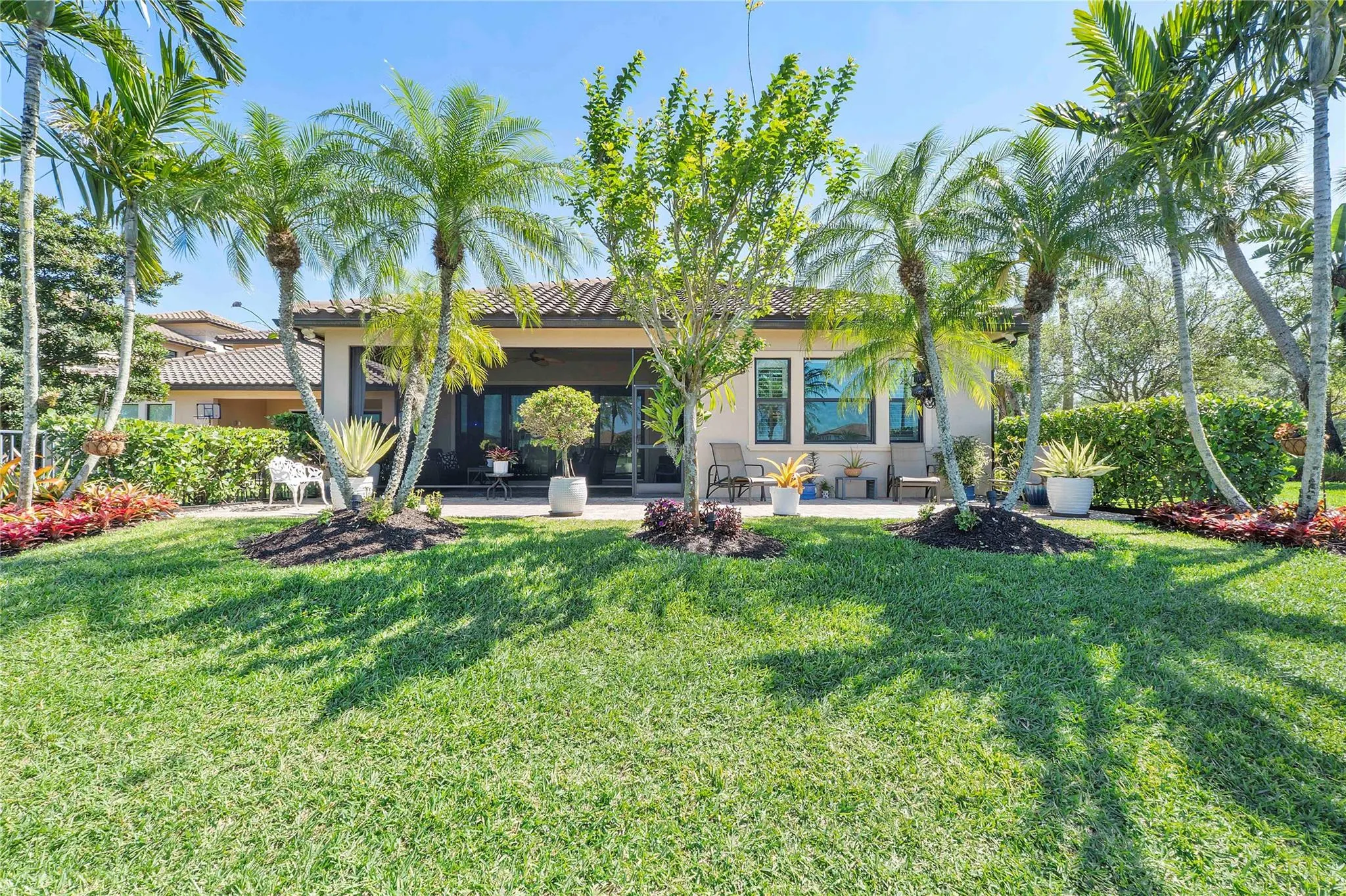 12155 S Baypoint Cir