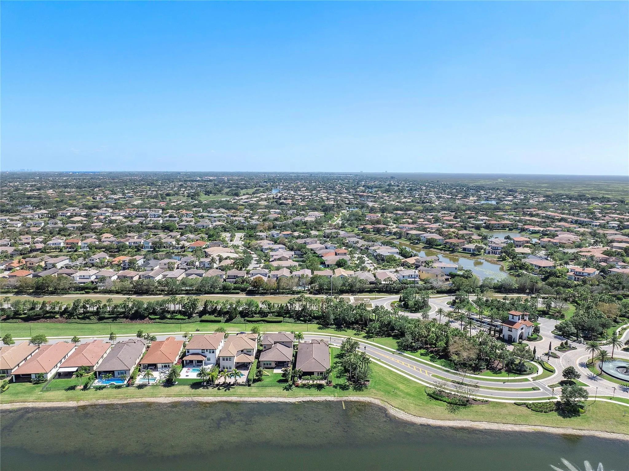 12155 S Baypoint Cir