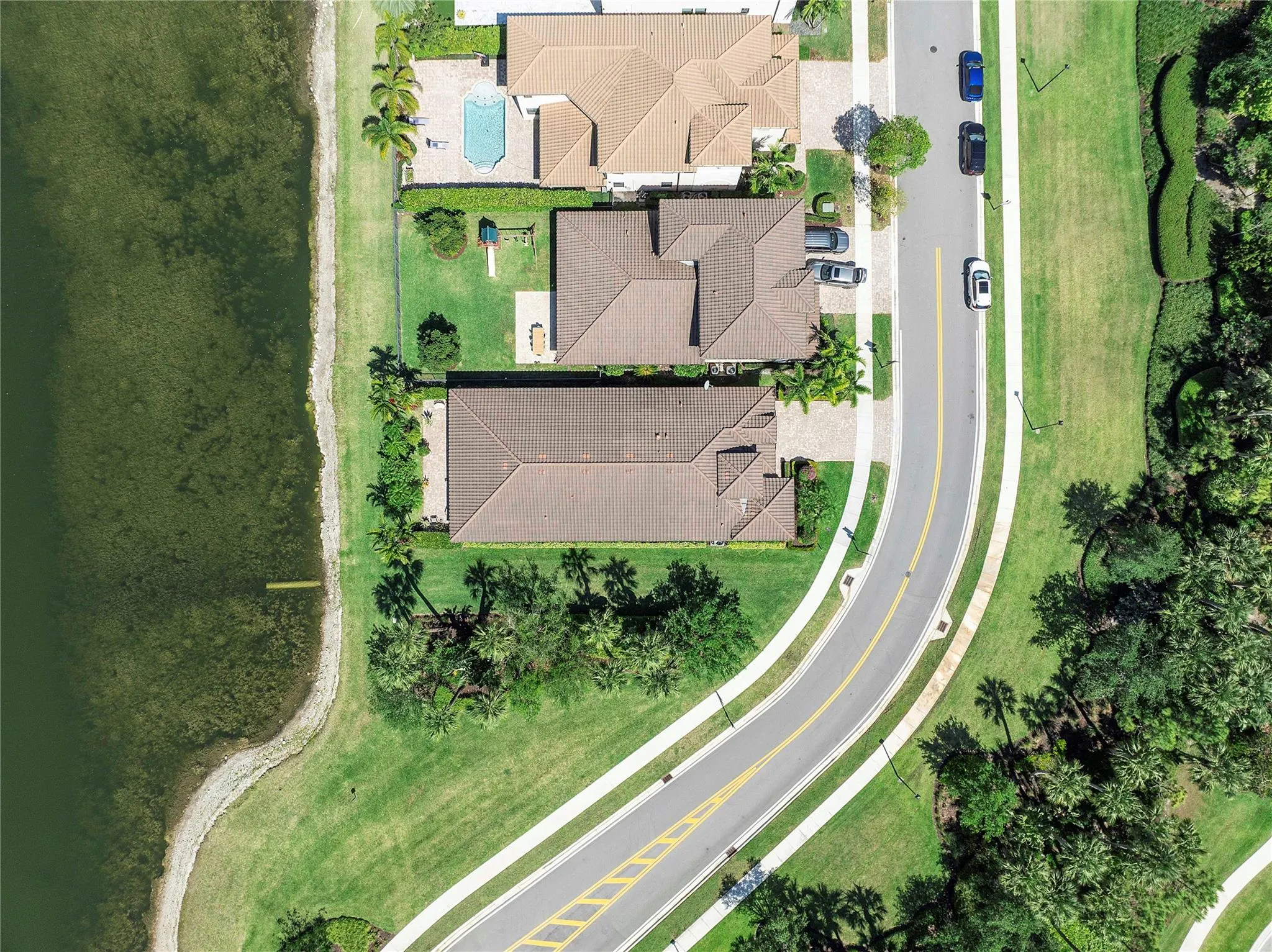 12155 S Baypoint Cir